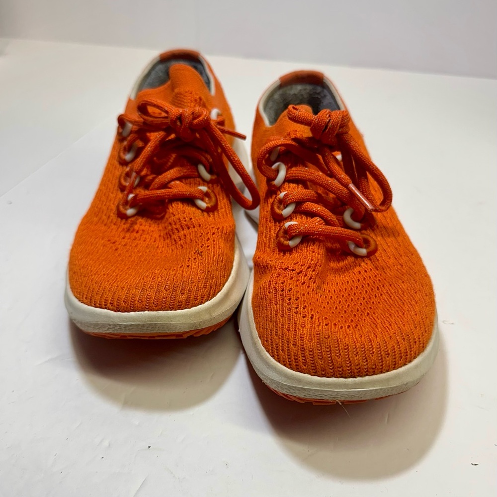 Allbirds Woman’s size‎ 8 Treerunners Orange